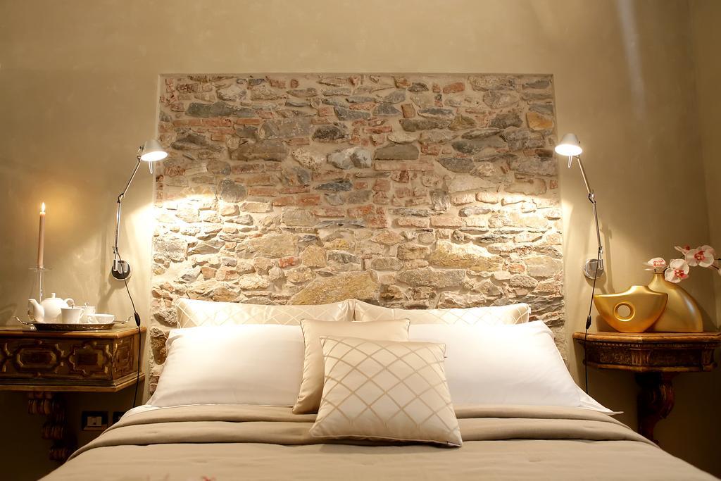 Residenza D'Epoca -Santa Caterina Bed and Breakfast Pisa Kamer foto