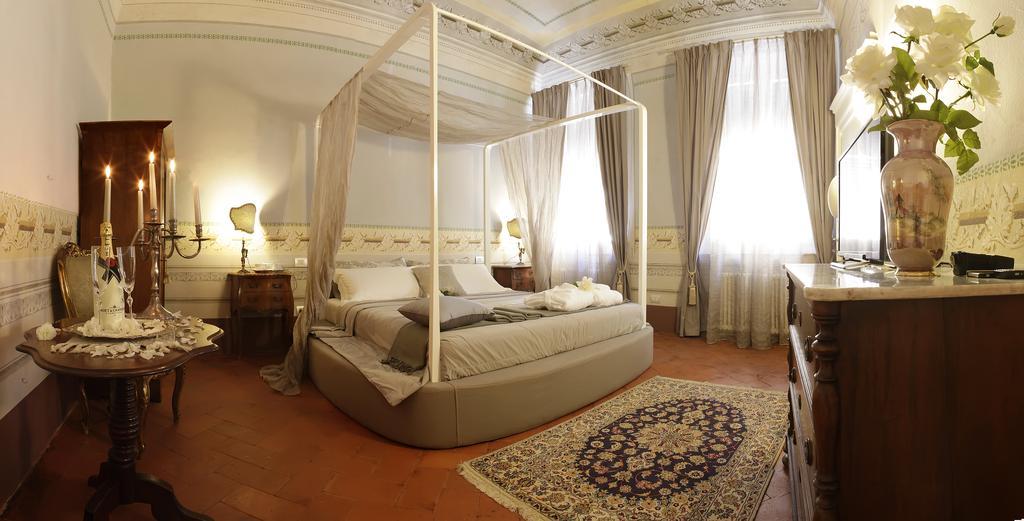 Residenza D'Epoca -Santa Caterina Bed and Breakfast Pisa Kamer foto